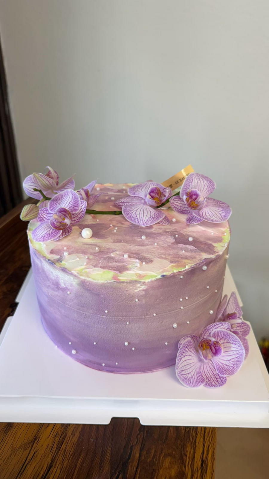 elegant custom cake